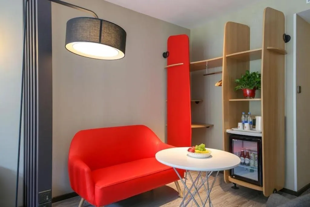 Ibis Xinzhou Qiyi RD