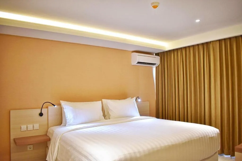 Bed in Grand Metro Hotel Tasikmalaya