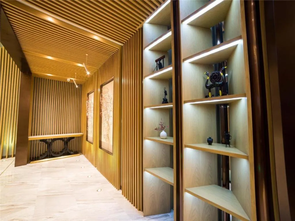 Metropolo Hotel Huazhong University Guanggu Avenue