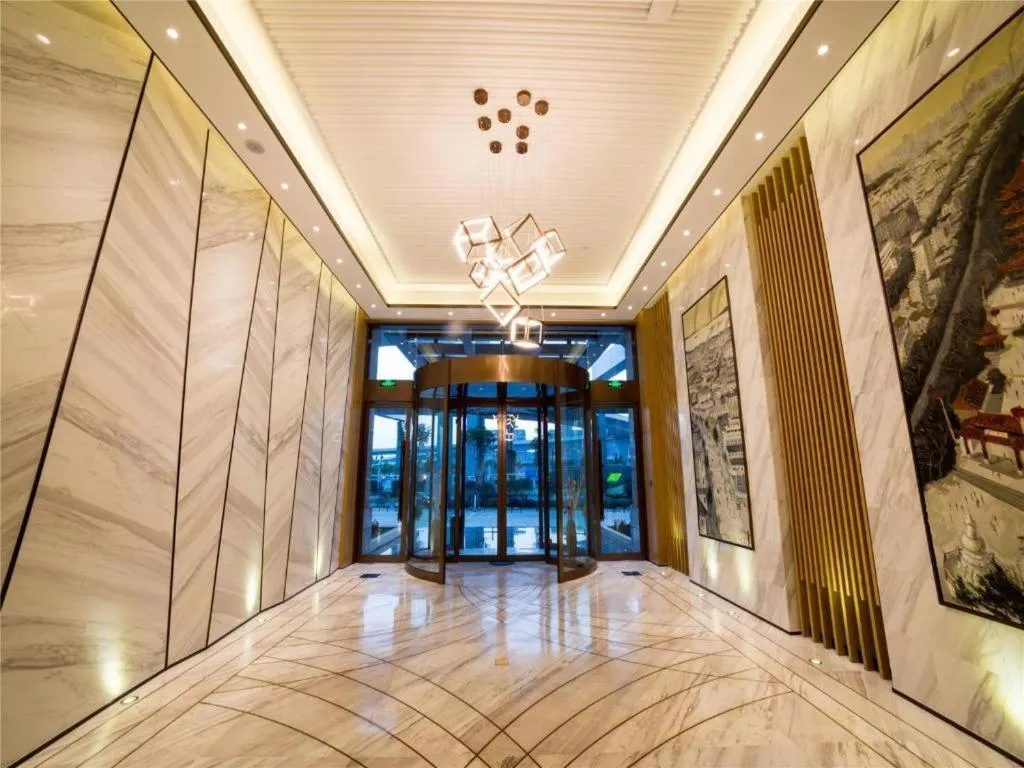 Metropolo Hotel Huazhong University Guanggu Avenue