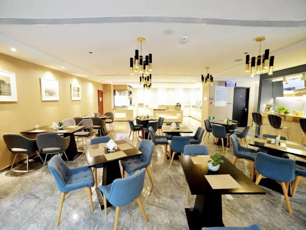 Metropolo Hotel Qingdao Wusi Square Xiaomaidao