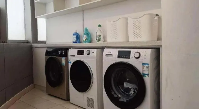 Metropolo Hotel Qingdao Wusi Square Xiaomaidao