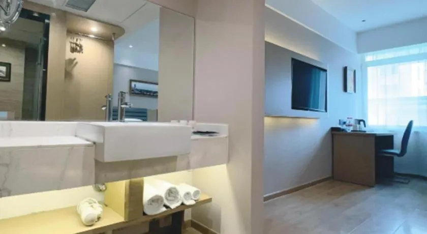 Metropolo Hotel Qingdao Wusi Square Xiaomaidao