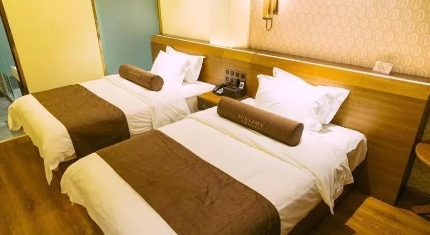 Bed in James Joyce Coffetel Qufu Tourist Center Gulou Street Sankong Scenic Spot