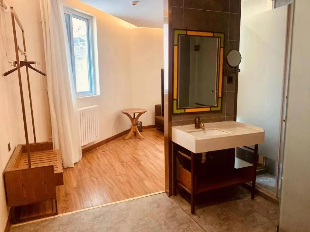 James Joyce Coffetel Qufu Tourist Center Gulou Street Sankong Scenic Spot