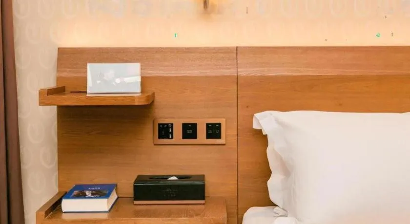 James Joyce Coffetel Chengdu Jichang Road Shenxianshu