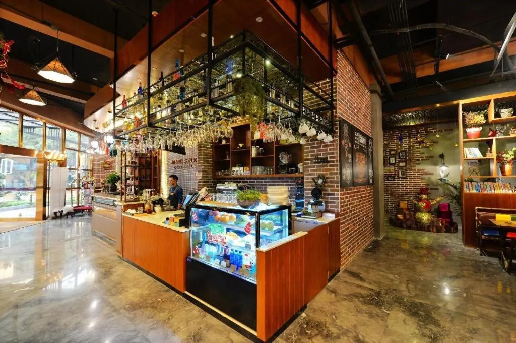 James Joyce Coffetel Chengdu Jichang Road Shenxianshu