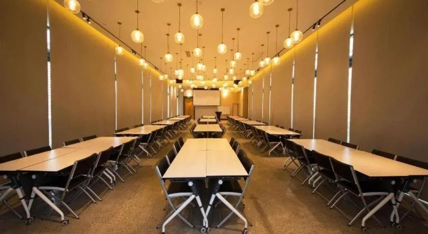 James Joyce Coffetel Chengdu Jichang Road Shenxianshu