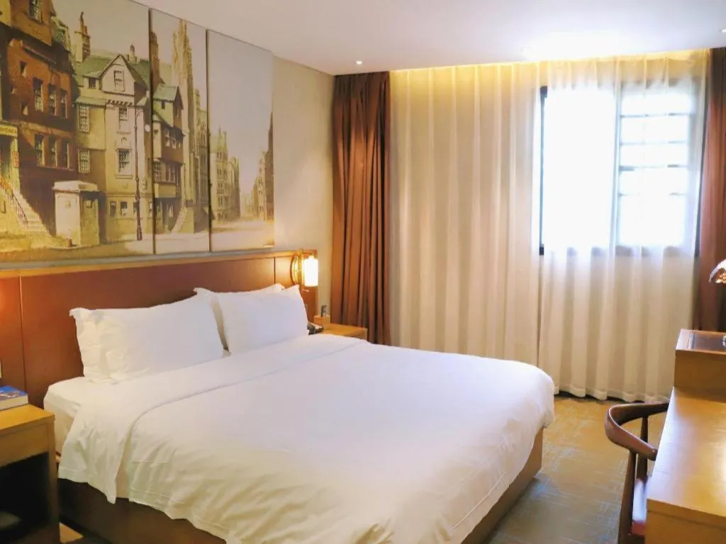 Bed in James Joyce Coffetel Guangzhou Dongxiaonan Metro Station Branch