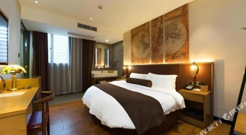 Bed in James Joyce Coffetel Guangzhou Dongxiaonan Metro Station Branch