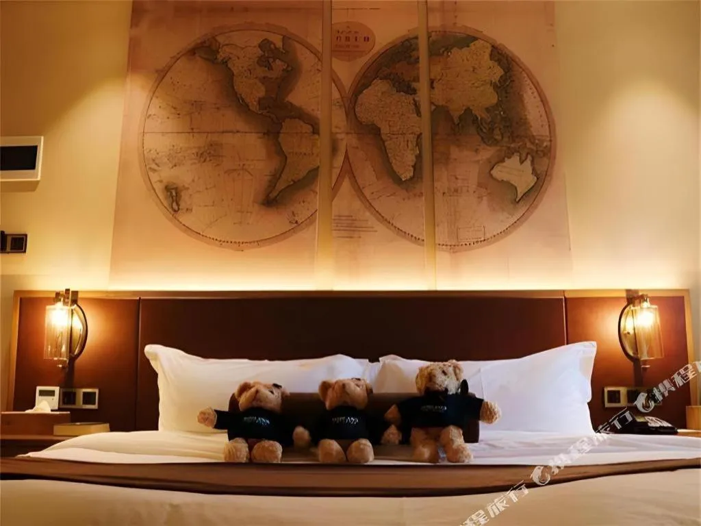 Bed in James Joyce Coffetel Guangzhou Dongxiaonan Metro Station Branch