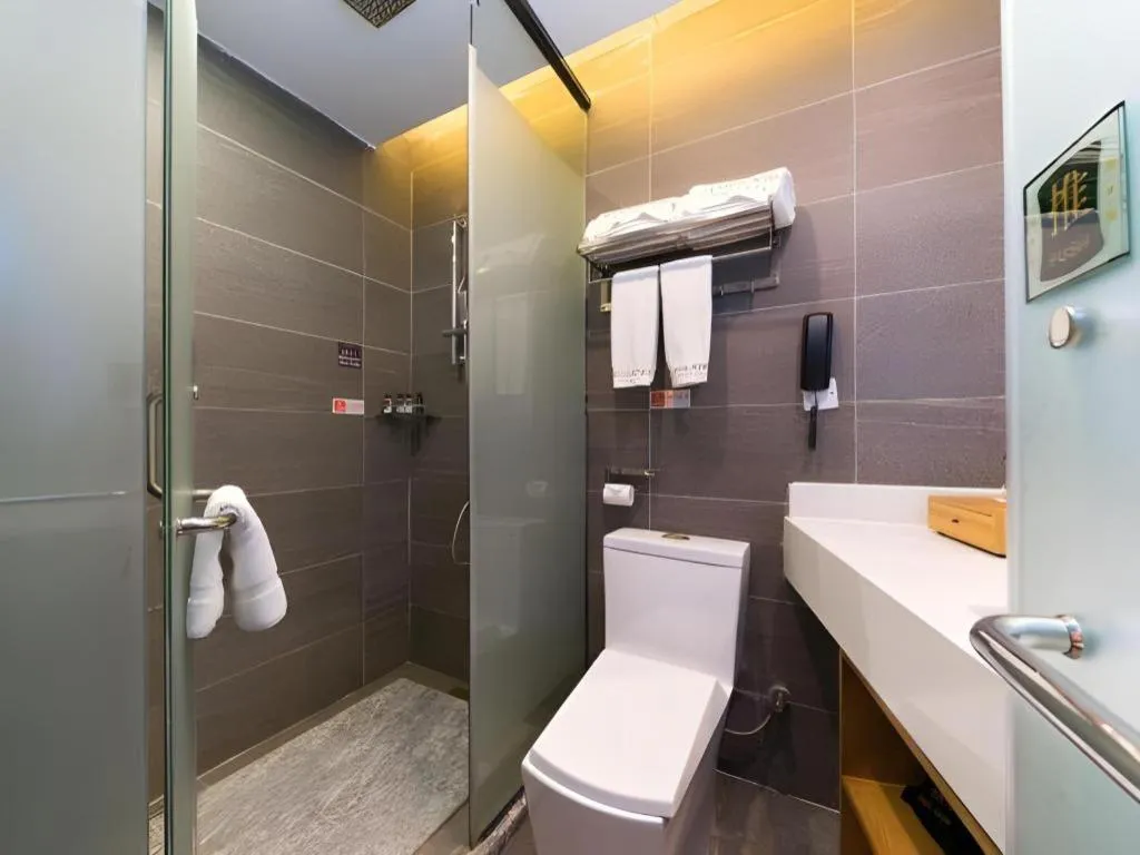 James Joyce Coffetel Guangzhou Dongxiaonan Metro Station Branch