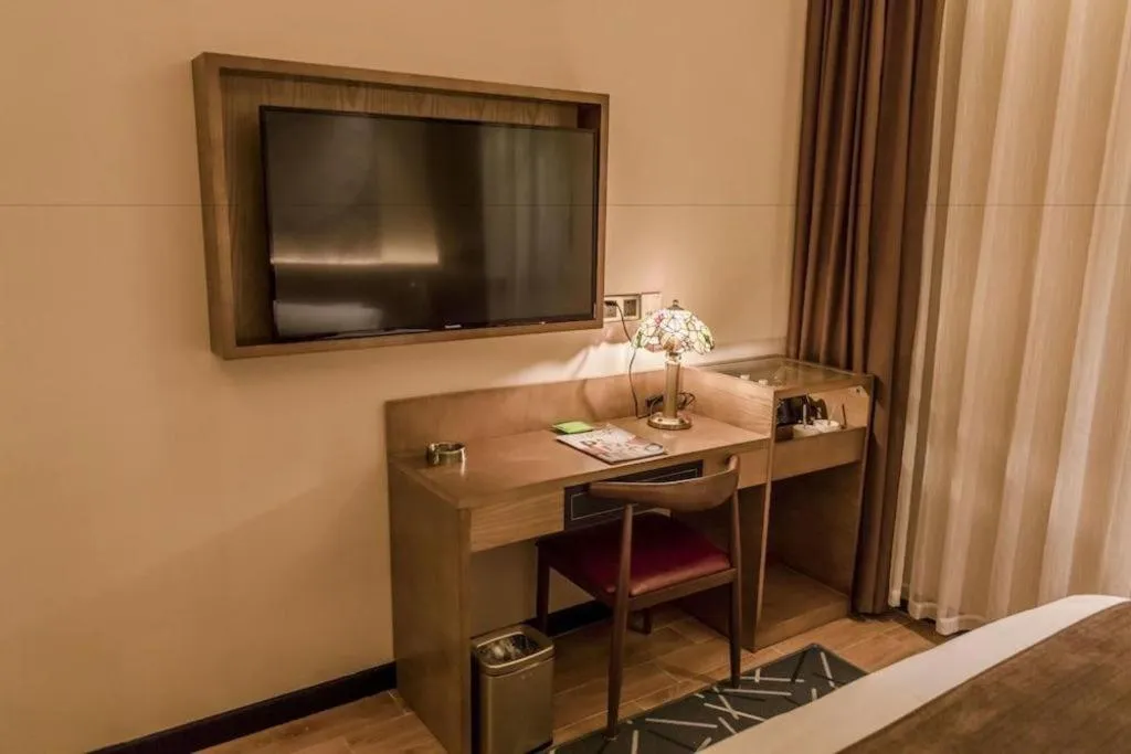 James Joyce Coffetel Guangzhou Dongxiaonan Metro Station Branch