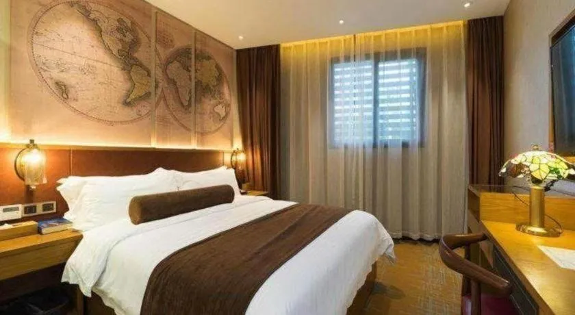 Bed in James Joyce Coffetel Guangzhou Dongxiaonan Metro Station Branch