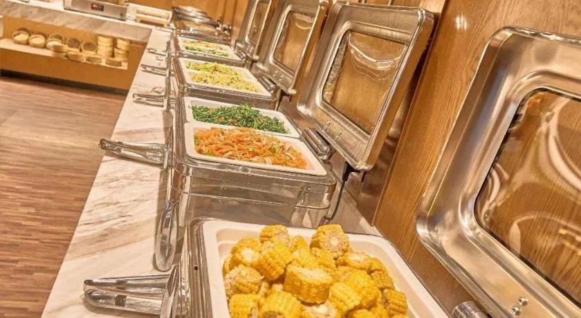 James Joyce Coffetel Xinyang Xixian Longhu Huayi