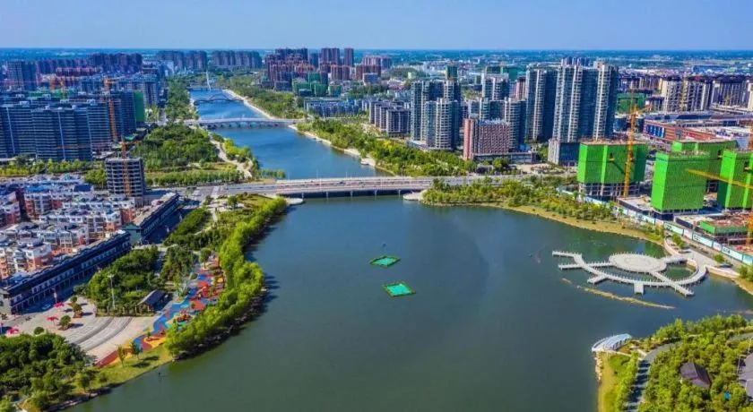 James Joyce Coffetel Xinyang Xixian Longhu Huayi