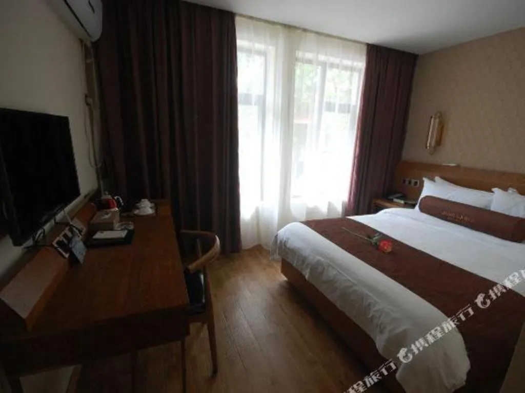 Bed in James Joyce Coffetel Lushan Scenic Spot Guling Street Branch