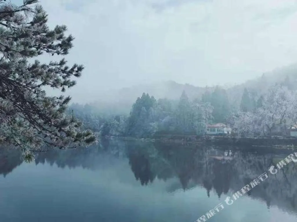 James Joyce Coffetel Lushan Scenic Spot Guling Street Branch