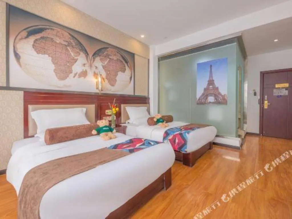 Bed in James Joyce Coffetel Dali Erhai Wetland Park