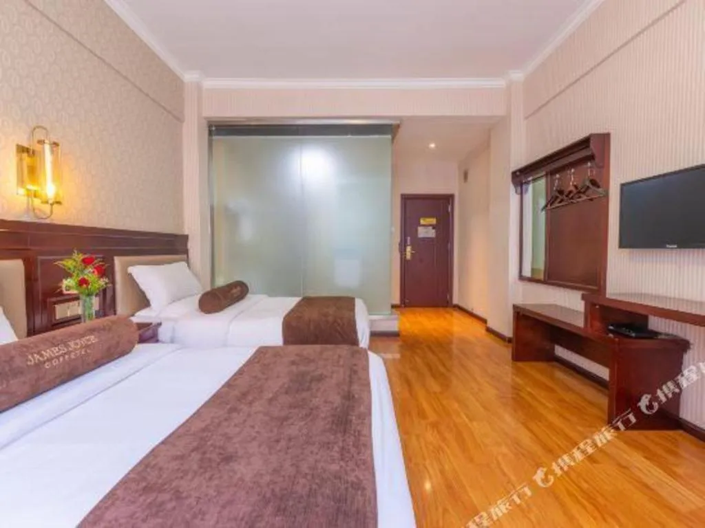 Bed in James Joyce Coffetel Dali Erhai Wetland Park