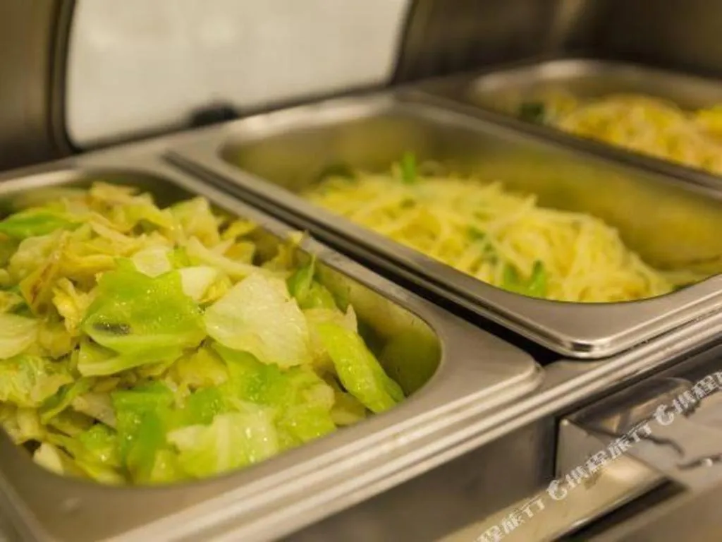 James Joyce Coffetel Dali Erhai Wetland Park