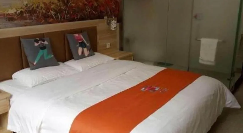 Bed in PAI Hotel Beijing Capital International Airport Linhe Development Zone