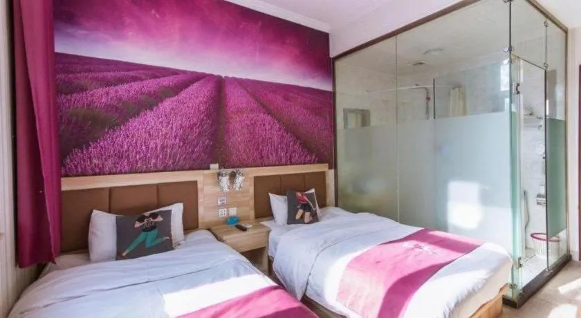 Bed in PAI Hotel Beijing Capital International Airport Linhe Development Zone