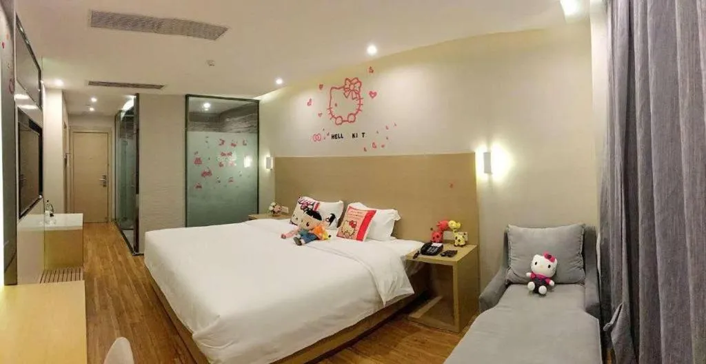 Bed in PAI Hotel Guangzhou North Gate of Chimelong Zoo
