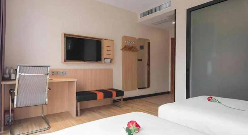 Bed in 7Days Premium Nanjing Olympic Sports International Exhibition Center