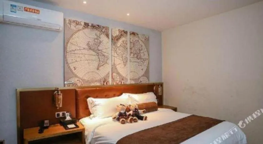 Bed in James Joyce Coffetel Nanchang West Station Nanchang University