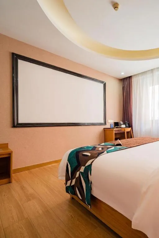 Bed in James Joyce Coffetel Xi'an Laochenggen Hongmiaopo Metro Station