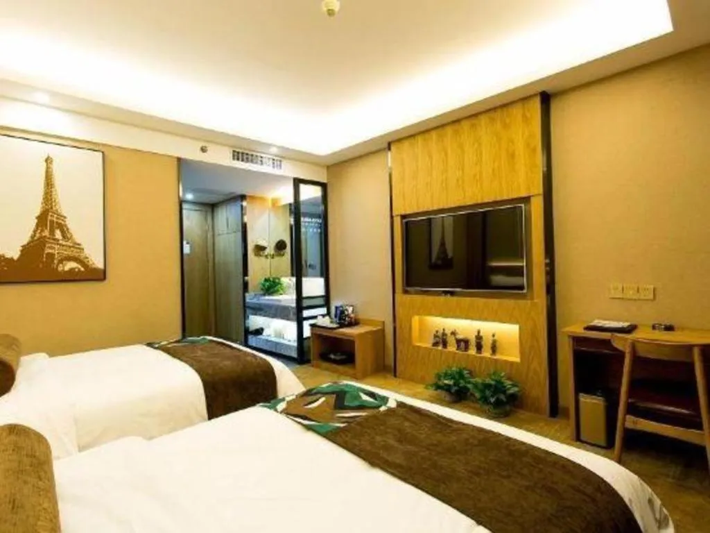 Bed in James Joyce Coffetel Xi'an Laochenggen Hongmiaopo Metro Station