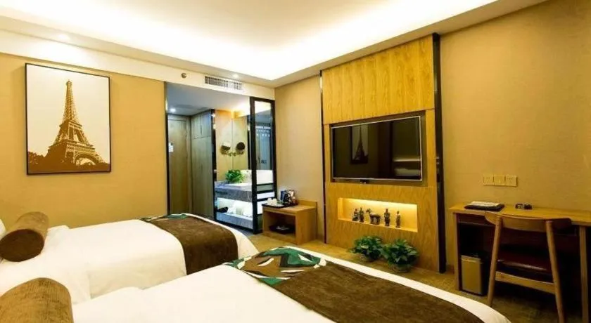 Bed in James Joyce Coffetel Xi'an Laochenggen Hongmiaopo Metro Station