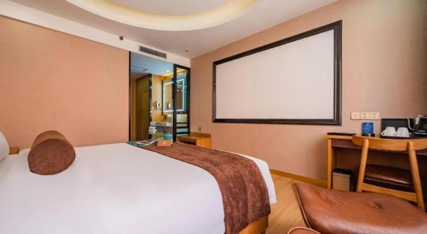 Bed in James Joyce Coffetel Xi'an Laochenggen Hongmiaopo Metro Station