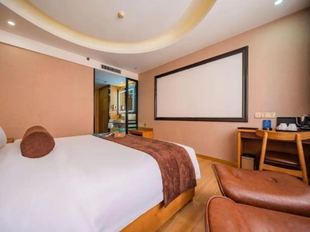 Bed in James Joyce Coffetel Xi'an Laochenggen Hongmiaopo Metro Station