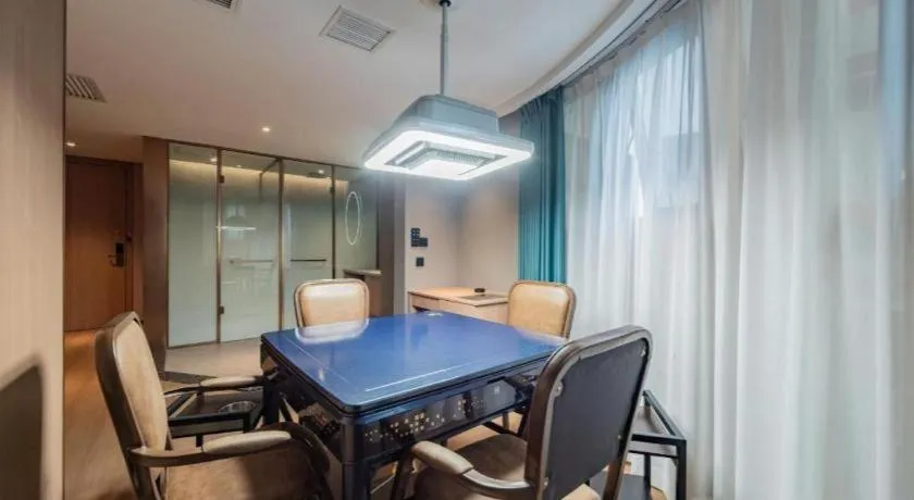 James Joyce Coffetel Xi'an Laochenggen Hongmiaopo Metro Station