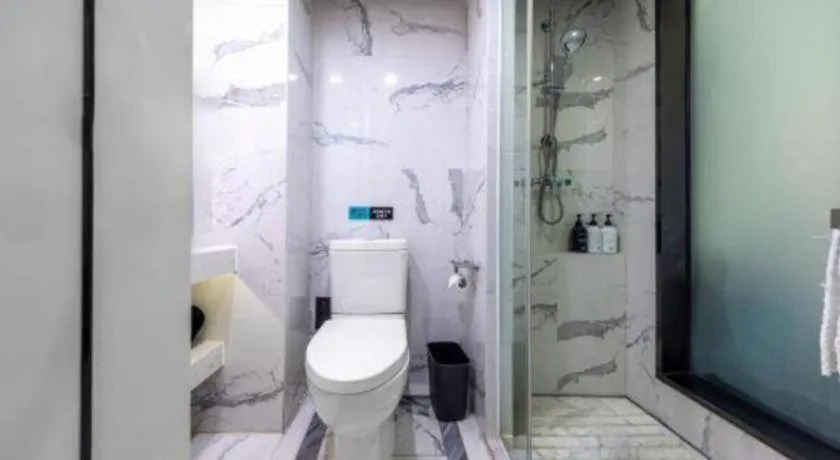 Xana Hotelle Wuhan Lingjiao Lake Wanda Plaza Branch