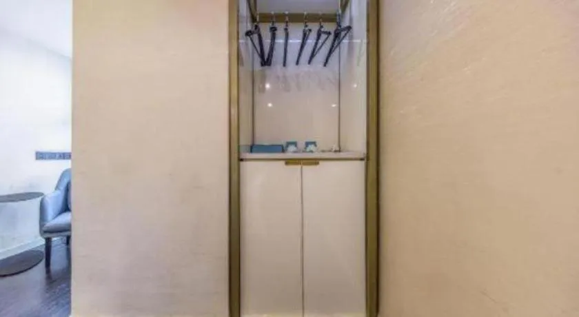 Xana Hotelle Wuhan Lingjiao Lake Wanda Plaza Branch