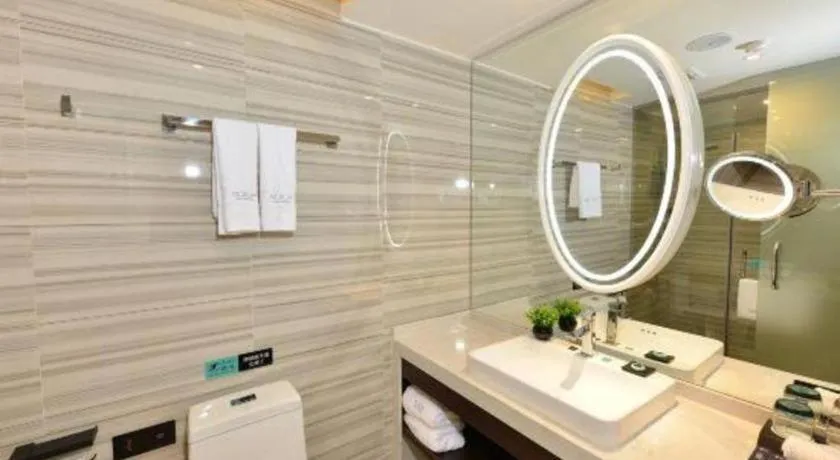 Xana Hotelle Guangzhou Tiyuxi Road Metro Station Branch