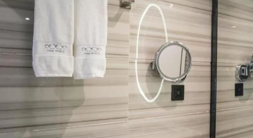 Xana Lite Guangzhou Shixi Metro Station