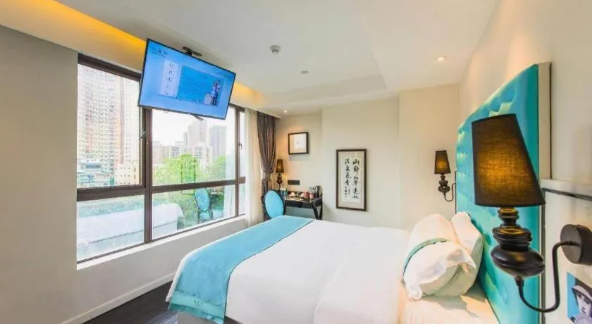 Bed in Xana Lite Guangzhou Shixi Metro Station