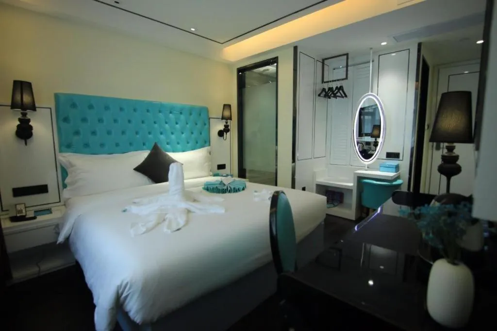 Bed in Xana Lite Hotel Shenzhen Nanshan Xilichaguang Metro Station