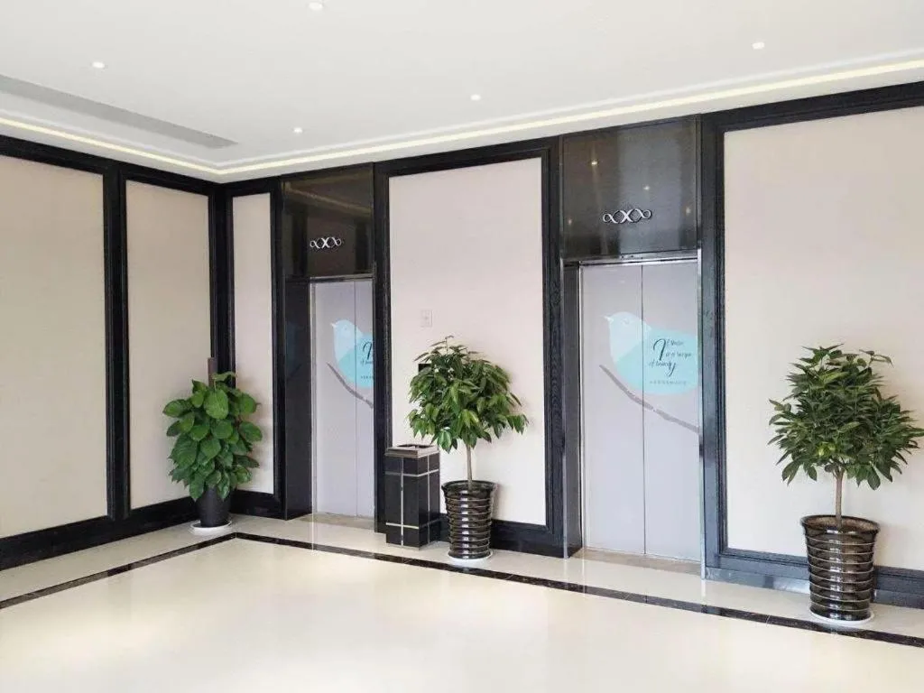 Xana Hotelle Jinan Daminghu North Gate