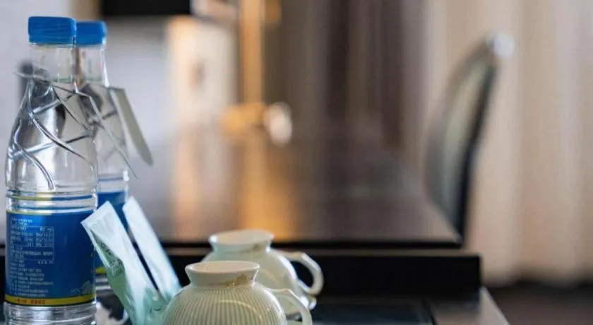 Xana Hotelle Jinan Daminghu North Gate