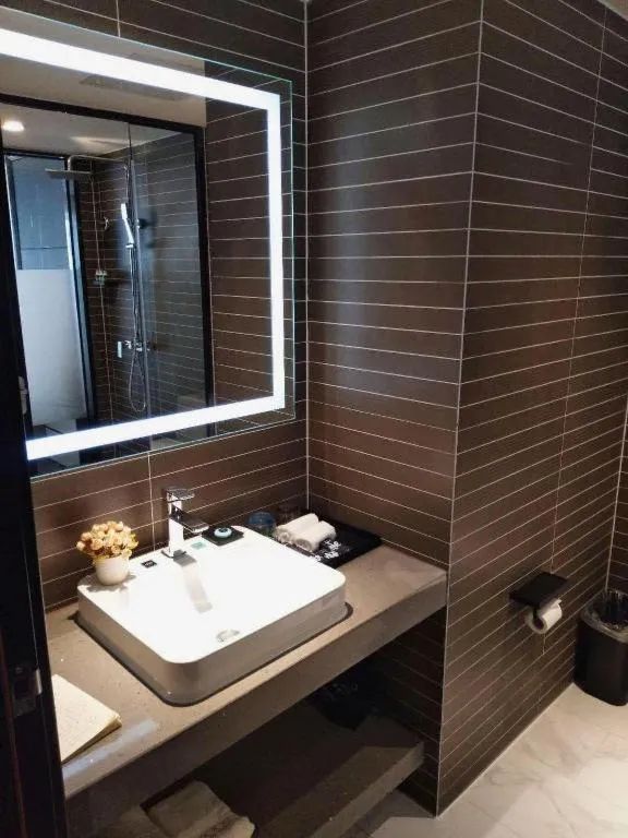 Xana Hotelle Jinan Daminghu North Gate