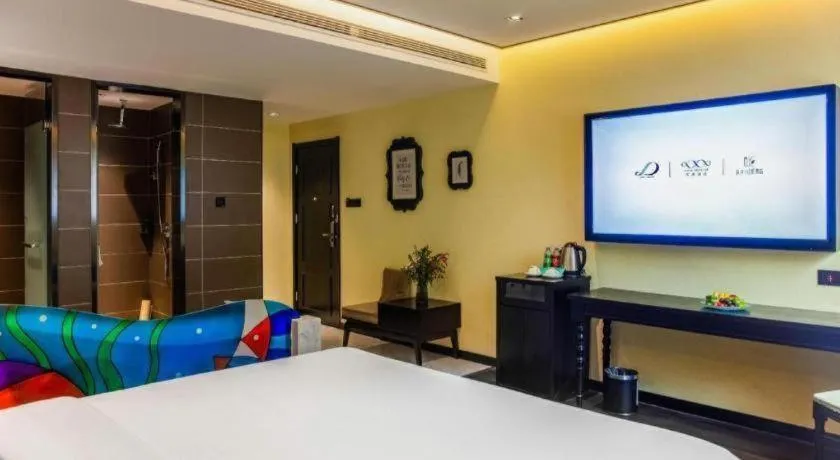 Bed in Xana Hotelle Beijing Olympic Park South Lishuiqiao Metro Station