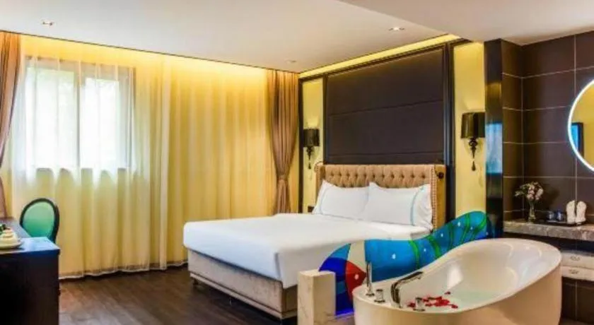 Bed in Xana Hotelle Beijing Olympic Park South Lishuiqiao Metro Station