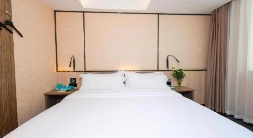 Bed in Xana Lite Ganzi Luding YanAn Road