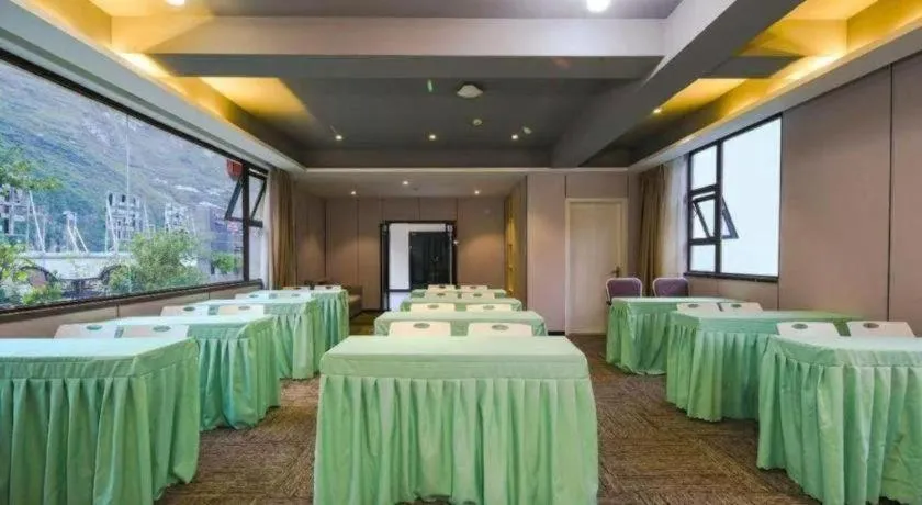 Xana Lite Ganzi Luding YanAn Road