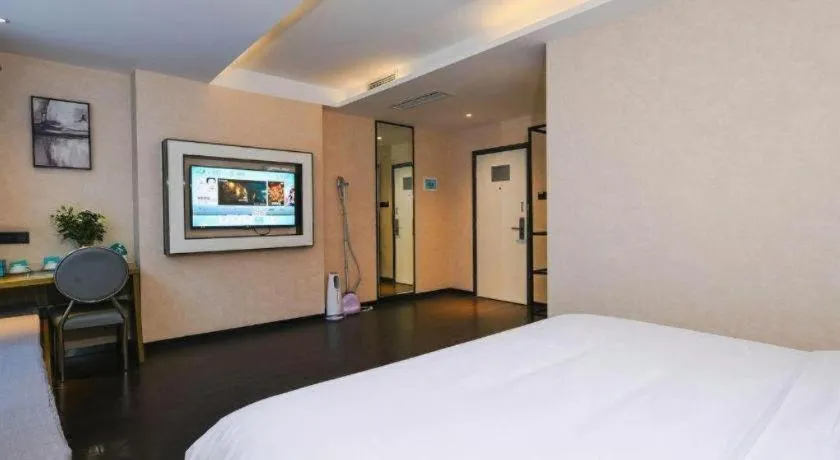 Bed in Xana Lite Ganzi Luding YanAn Road